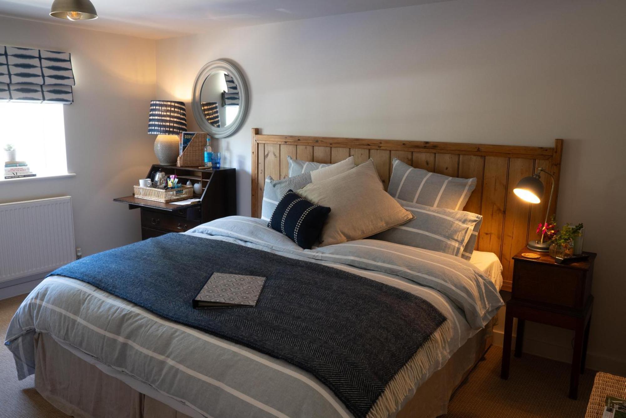 The Saxon Inn Child Okeford ภายนอก รูปภาพ